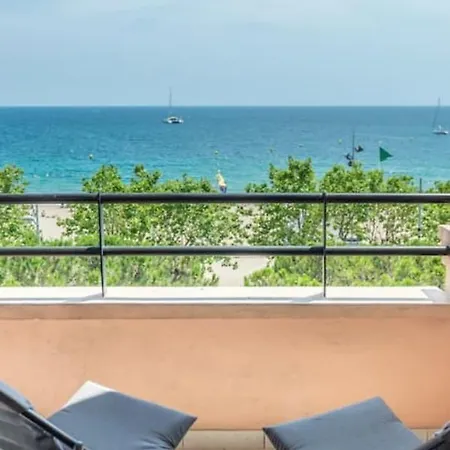 Le Liberty - Beautiful 67m Beachfront In Appartement *